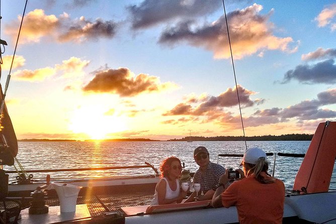 LUXURY PRIVATE Catamaran Bora Bora : The Sunset Escape - A private boat changes the evening