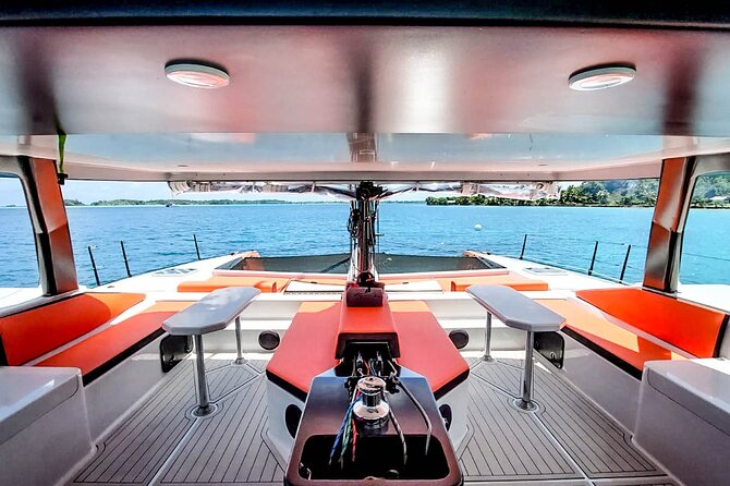 LUXURY PRIVATE Catamaran : Full-Day Sail & Polynesian Motu Lunch - Swimming in a jaw-dropping bay