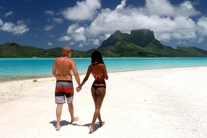 LUXURY PRIVATE Catamaran : Full-Day Sail & Polynesian Motu Lunch - Starting at 9:00 am with your own boat