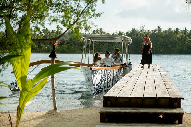 Luxury Private full day tour & Motu lunch in Bora-Bora - Why the private format matters