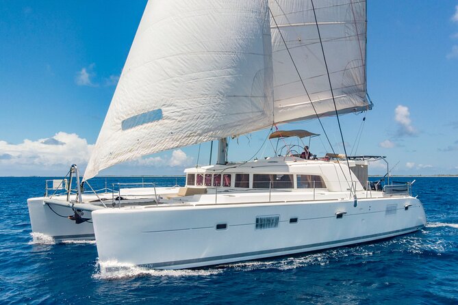 Luxury Private Moorea Cruise Tour - A private day aboard Tuatau V