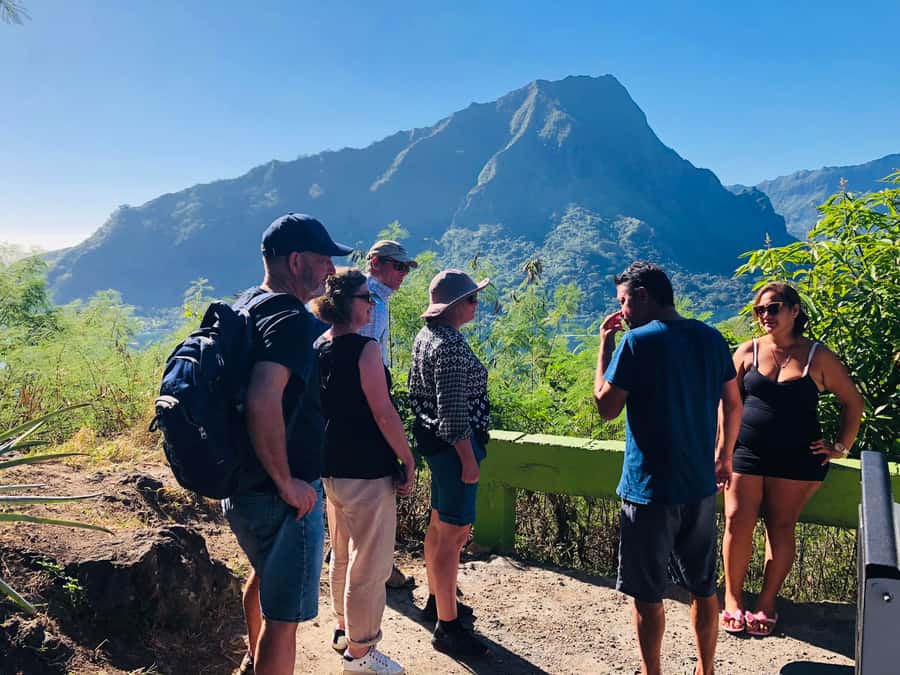 Moorea:4X4 safari excursion between land and sea with lunch - What this Moorea 4X4 tour is really like