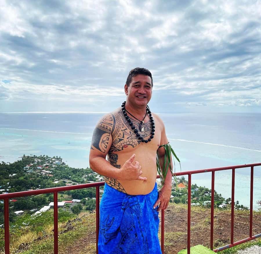 Moorea Cruise Ships 4x4, Belvedere Magic mount PRIVATE Tours - Magic Mountain for the biggest high view