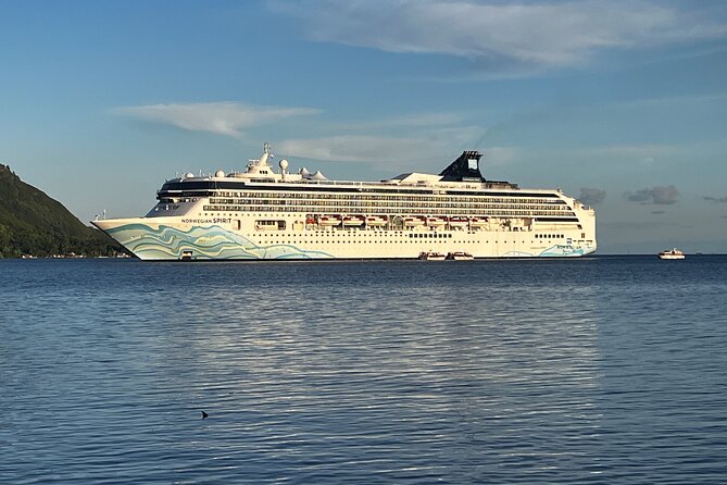 Moorea Cruise Ships: 4x4, Belvedere, Pineapple, & Magic Mountain - Why Magic Mountain makes this Moorea tour different