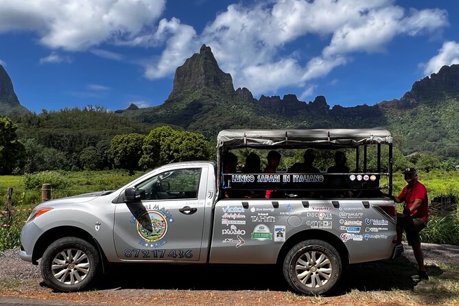 Moorea Cruise Ships: 4x4, Belvedere, Pineapple, & Magic Mountain - The small-group 4WD setup