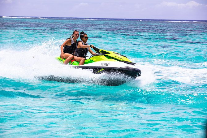 Moorea Explorer Jet Ski tour - Swimming with rays, fish, and blacktip sharks