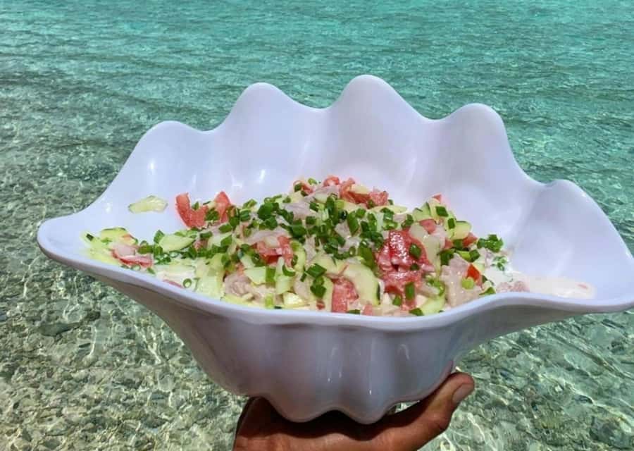 Moorea: Lagoon and Reef Snorkeling Tour with Drinks - Coral gardens and a possible dolphin search