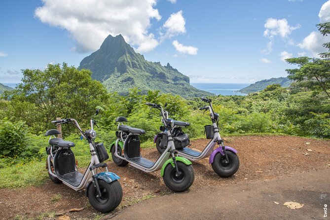 Moorea tour in electric citycoco (in autonomy) - Motu Tiahura: an easy first look at the lagoon