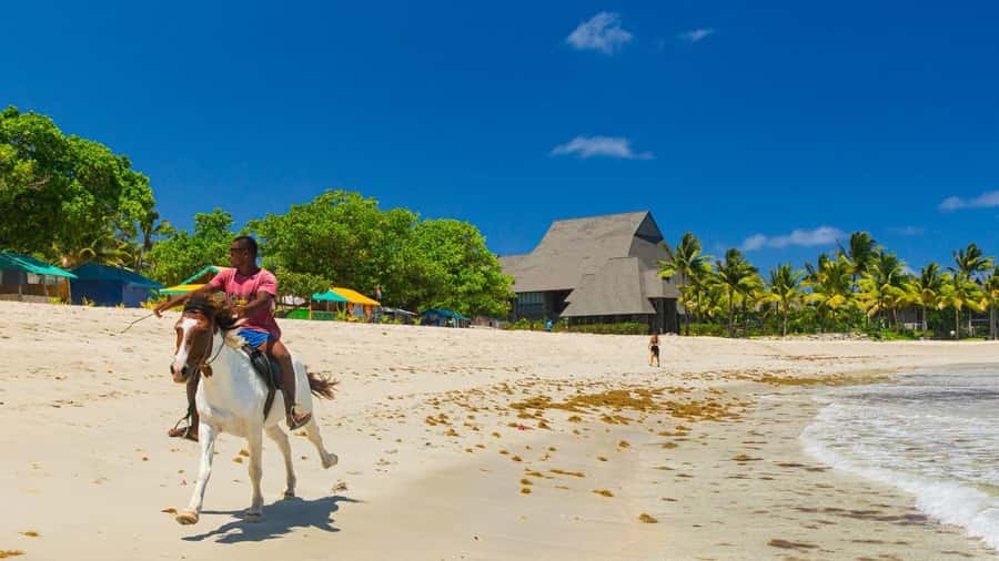 Natadola Beach Tour With Tifajek Mud Pool & Hotspring - Planning the beach activities