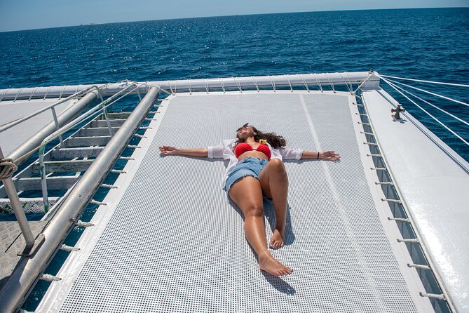 Oolala Cruises on Savala Island - Snorkeling in clear water