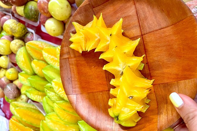 Papeete Food & City Tour - How much walking and food should you expect?