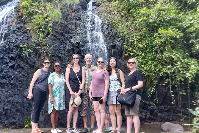 Papeete Market Place - Food, tastings, and the included lunch