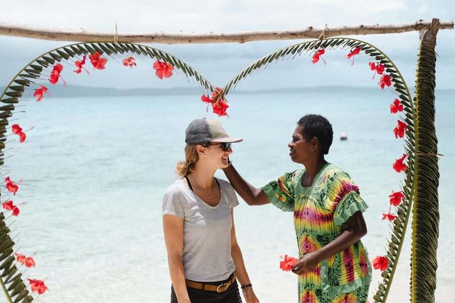 Pele Paradise: Full Day Tour from Port Vila - A local lunch at the beach bungalow