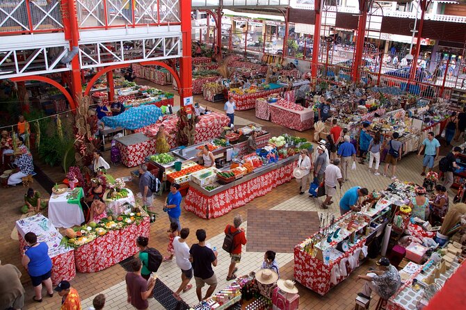 Private 2 Hour Walking Tour in Papeete - Starting at Bougainville Park