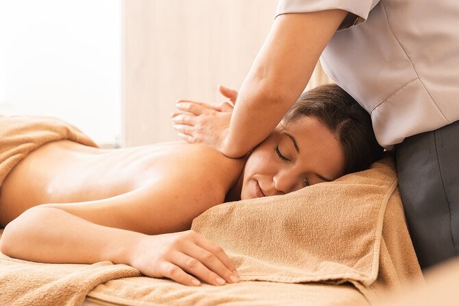Private 2H Relaxing Massage Experience with Essential Oils - Practical booking advice before you commit