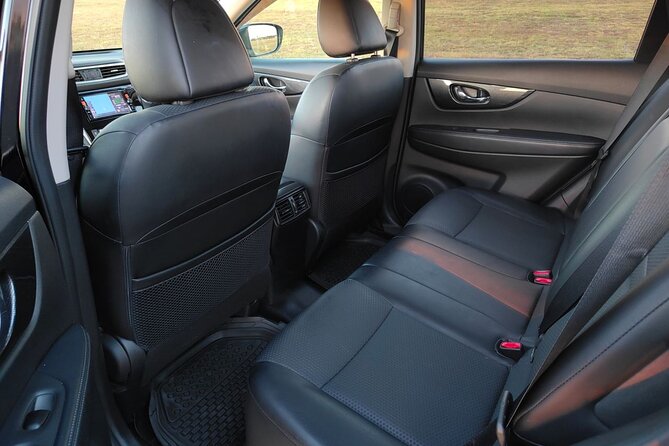 Private Arrival SUV Transfer: Nadi Airport to Nadi area Hotels - From Nadi Airport to your Denarau hotel