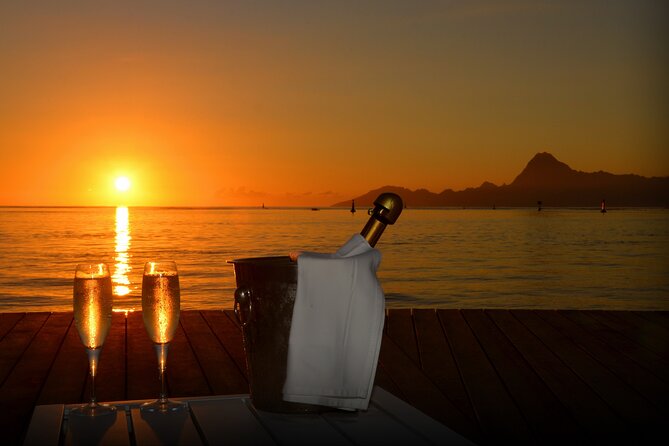 Private Boat Trip with Sunset / sunset cruise - The best light comes with a weather risk
