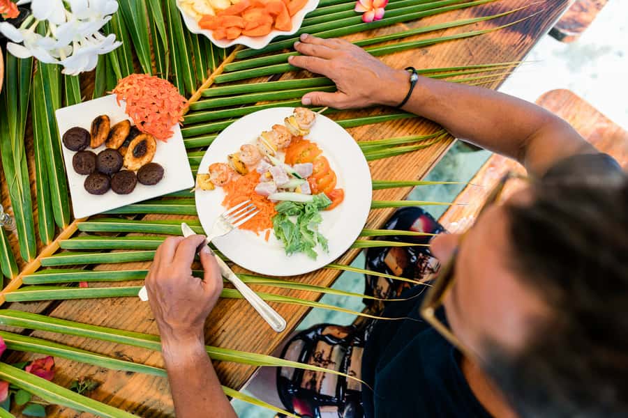 Private Bora Bora Lagoon Snorkel Cruise with BBQ Picnic - Bora Bora from a private boat