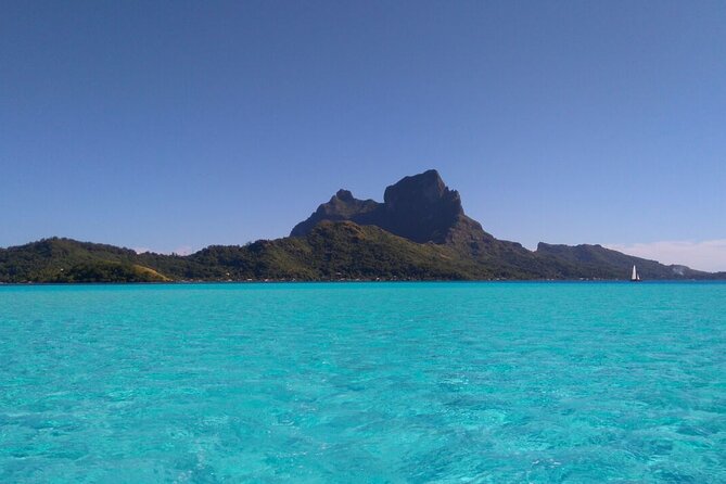 Private Electric Paddle Cruise in Bora Bora - Staying within 300 meters of shore