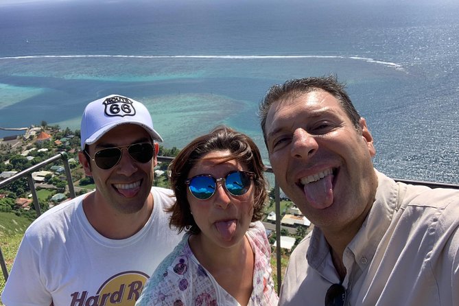 Private Morning Moorea 4WD Tour with Champagne - Distillery stop with rum and juice
