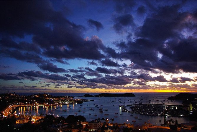 Private Sightseeing Tours - Vehicle comfort and what is not included
