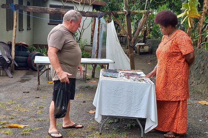 Private Tour :Best of Nadi - Orchids and views at the Garden of the Sleeping Giant