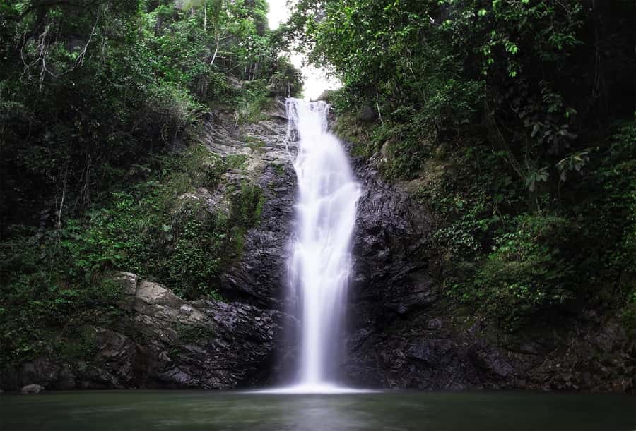 Private Tour: Pacific's Largest Dunes & Famous Waterfall - What the included lunch really means