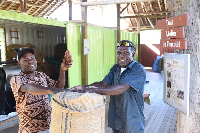 Private Tour to Aelan Chocolate Factory in Port Vila - Key points at a glance