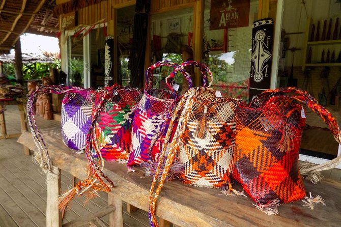 Private Tour to Aelan Chocolate Factory in Port Vila - Who will enjoy this Port Vila stop