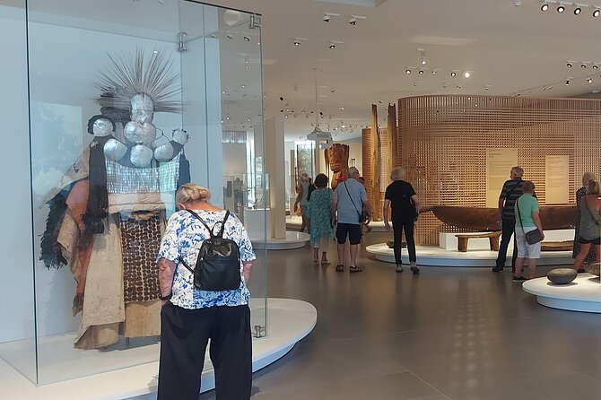Private Tours of Tahiti by Lydia. Full or Half Day - The Museum of Tahiti and the Islands