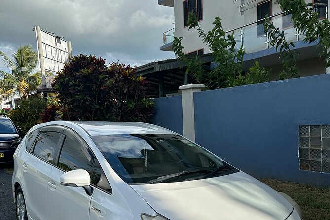 Private Transfer -Nadi Airport to Fiji Marriott Resort Momi Bay - Why the supermarket stop can be worth it