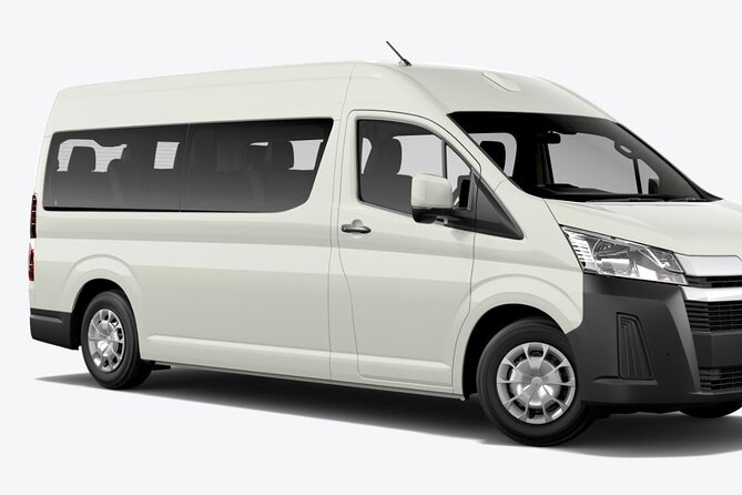 Private Transfer :Nadi Airport to Hotels (CFC APPROVED) - A direct ride instead of a shared shuttle