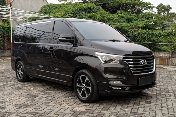 Private Transfer Papeete Urban Area to Tahiti Airport PPT by Van - Key points to know before booking