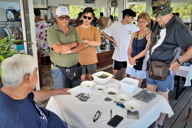Raiatea-Beautiful Black Pearl of Tahiti and the Vanilla of Tahaa - Lagoon time, tropical fruit, and the trip back