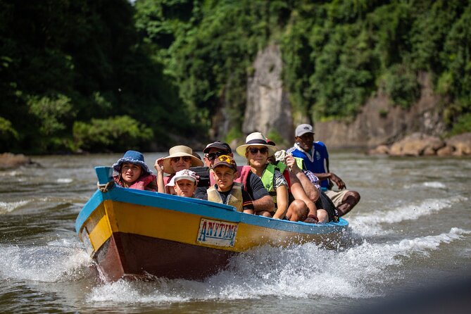 River Tubing Fiji, Navua River - A village visit with a local connection