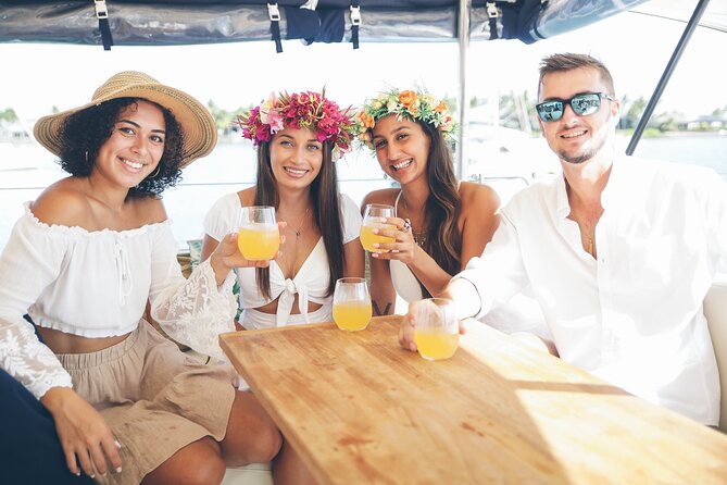 Sabre Sunset Cruise with BBQ Dinner & Drinks - A welcome drink and a quick shift into holiday mode