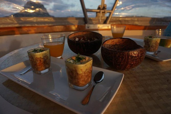 SHARED SUNSET LAGOON CRUISE - Bora Bora Cultural Lagoon Tour - Timing, meeting point, and practical details