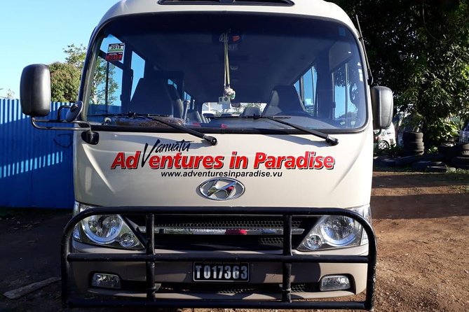 Shuttle transfer to Port Vila Airport - A simple arrival or departure at Port Vila Airport