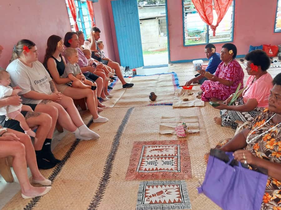 Sigatoka: River Cruise and Salad Bowl Valley Tour - Music, dancing, and coconut preparation