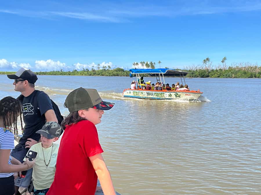 Sigatoka: River Cruise and Salad Bowl Valley Tour - Should you book the Sigatoka River and Salad Bowl tour?