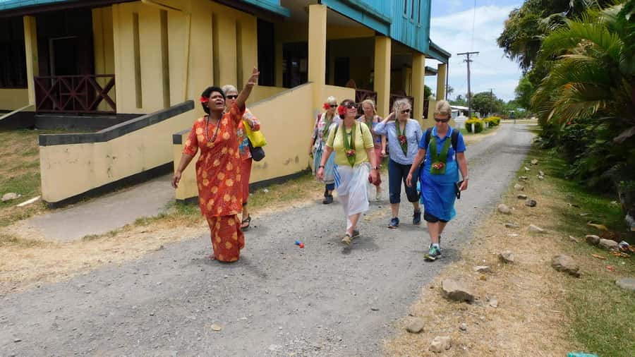 Sigatoka: River Cruise and Salad Bowl Valley Tour - The Salad Bowl drive and the local school