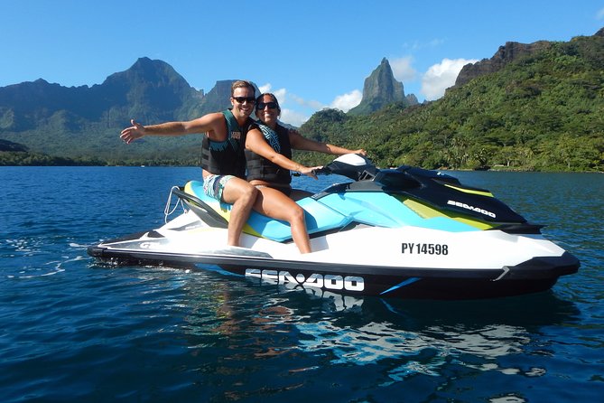 Small Magic Combo 3h30 of Quad + 1H00 of Jetski - Starting at the Moorea Activities Center in Opunohu