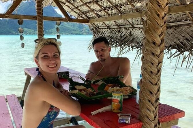 Snorkeling BBQ and Things to do on a Private Motu in Bora Bora - BBQ lunch on a private motu