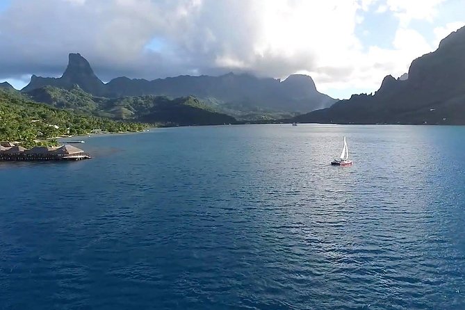 Sunset Cruise : Moorea Sailing on a Catamaran named Taboo - Cocktails, fruit juice, and the sunset hour