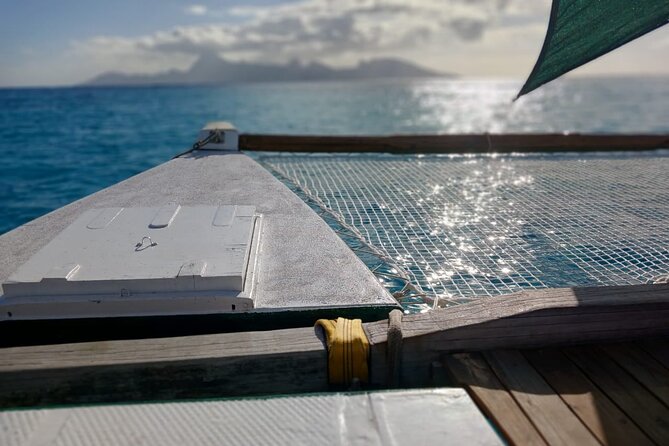 Sunset sailing trip on the Lagoon of Tahiti - Key points before you book