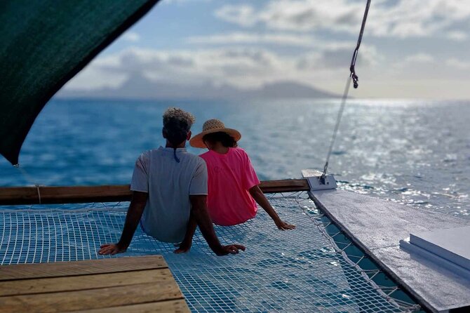 Sunset sailing trip on the Lagoon of Tahiti - Who will enjoy this Tahiti sunset sail