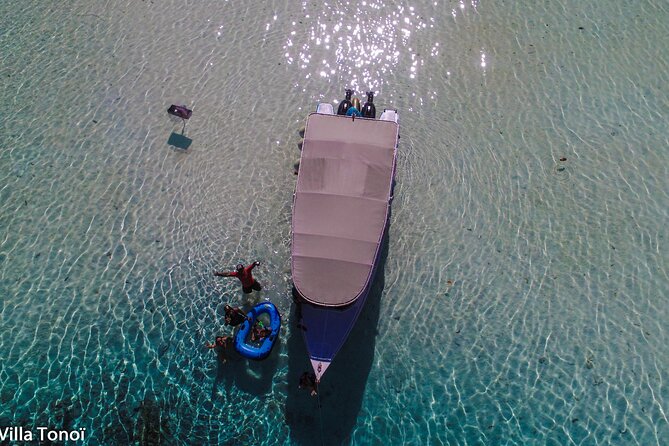Tahaa Lagoon Tour -Departure Raiatea-Small groups (max 12 p) - Champon Pearl Farm: seeing how the famous pearls are made