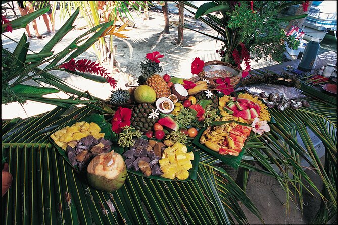 Tahaa Lagoon Tour -Departure Raiatea-Small groups (max 12 p) - The Coral Garden and Tau Tau reef stop