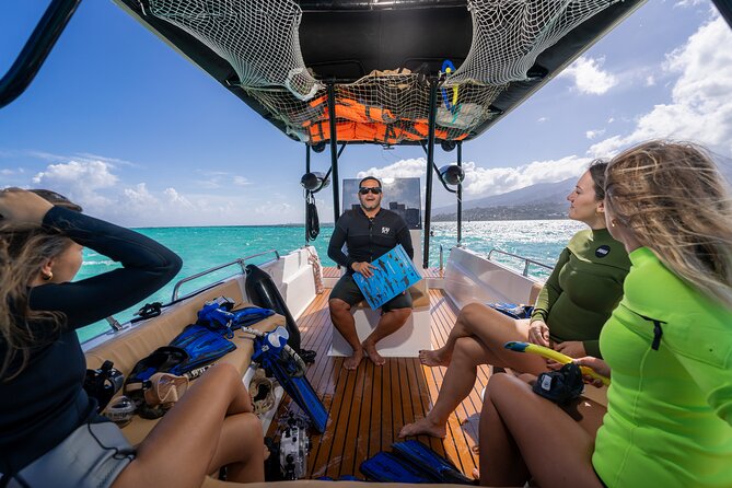 Tahiti Lagoon Snorkeling and Lunch Boat Tour (6 pax max) - Key details before you book