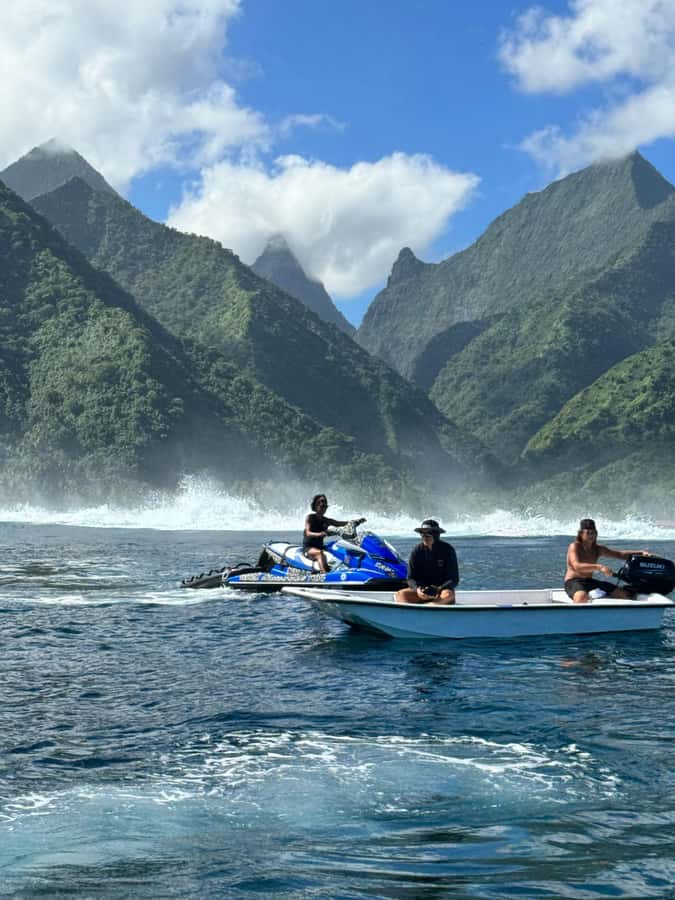 Tahiti: Unique Full Day West Coast, Combo Tour to Teahupoo - Maraa Grotto and the final stretch